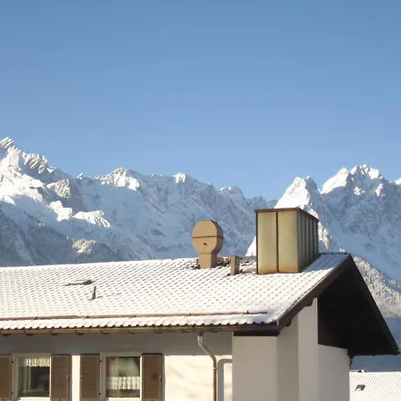 Alpenkette Apartment Garmisch-Partenkirchen Exterior photo